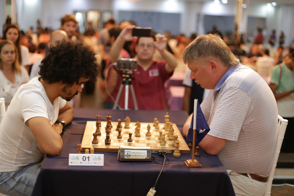 Simultânea com o GM Axel Bachmann 