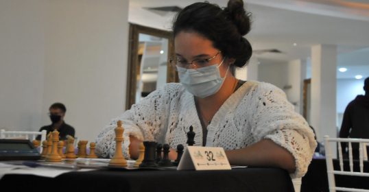 Pichot vence o IX Floripa Chess Open - competição bate recorde de inscritos  e premiação