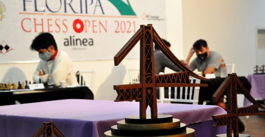 O Campeão do Floripa Chess Open 2023, GM Alan Pichot. A partida