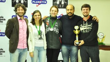 Enxadrista mirim de Penha chega em terceiro no Floripa Chess Open e carimba  passaporte para o Pan-americano de Xadrez Escolar - Notícias de Penha -  Santa Catarina